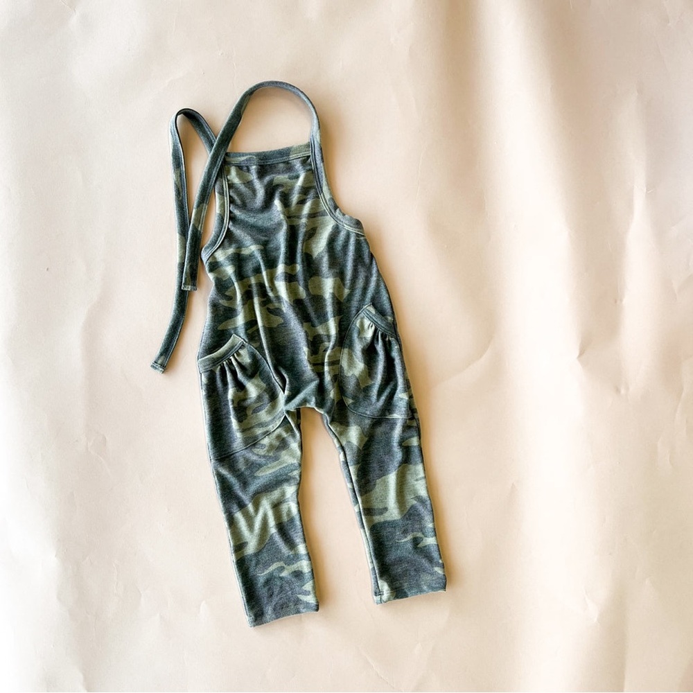 Joah Love- Peyton Camo Overalls, size 2